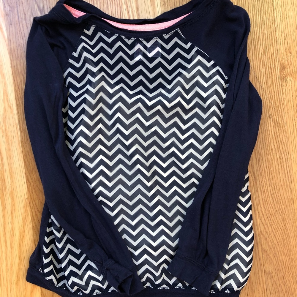 💕Girl’s Chevron Blouse💕